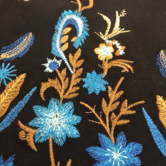 ๐HP๐Drew black floral sweatshirt NWT - Picture 6 of 8